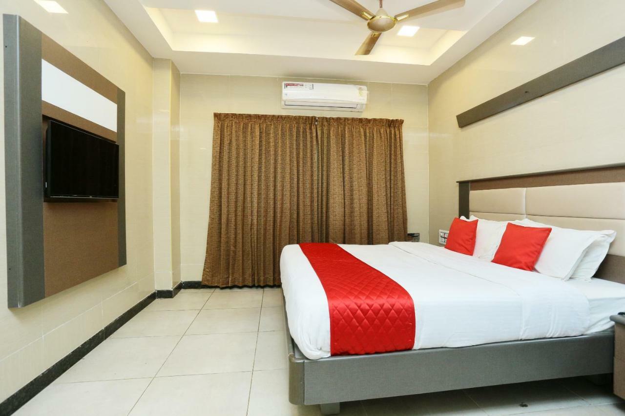 Oyo 18808 Hotel Rsn International Rámesvaram Kültér fotó